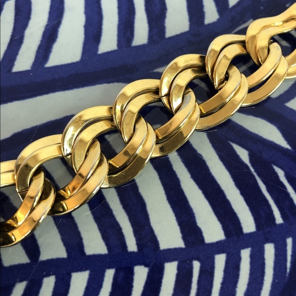 Vintage Monet Gold Plated Chunk Link Bracelet - Picture 3 of 4